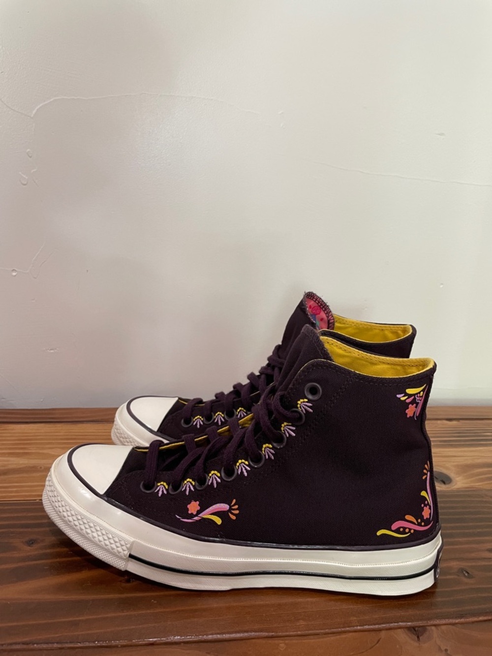 Converse Chuck 70 Platform Day of the Dead Black Cherry/Amarillo Sneakers 8.5 - Picture 11 of 16